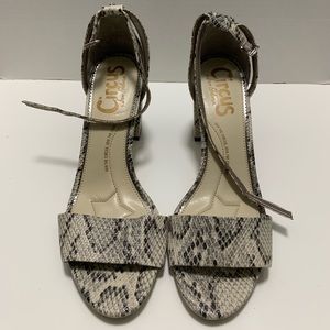 Oleana Block Heels